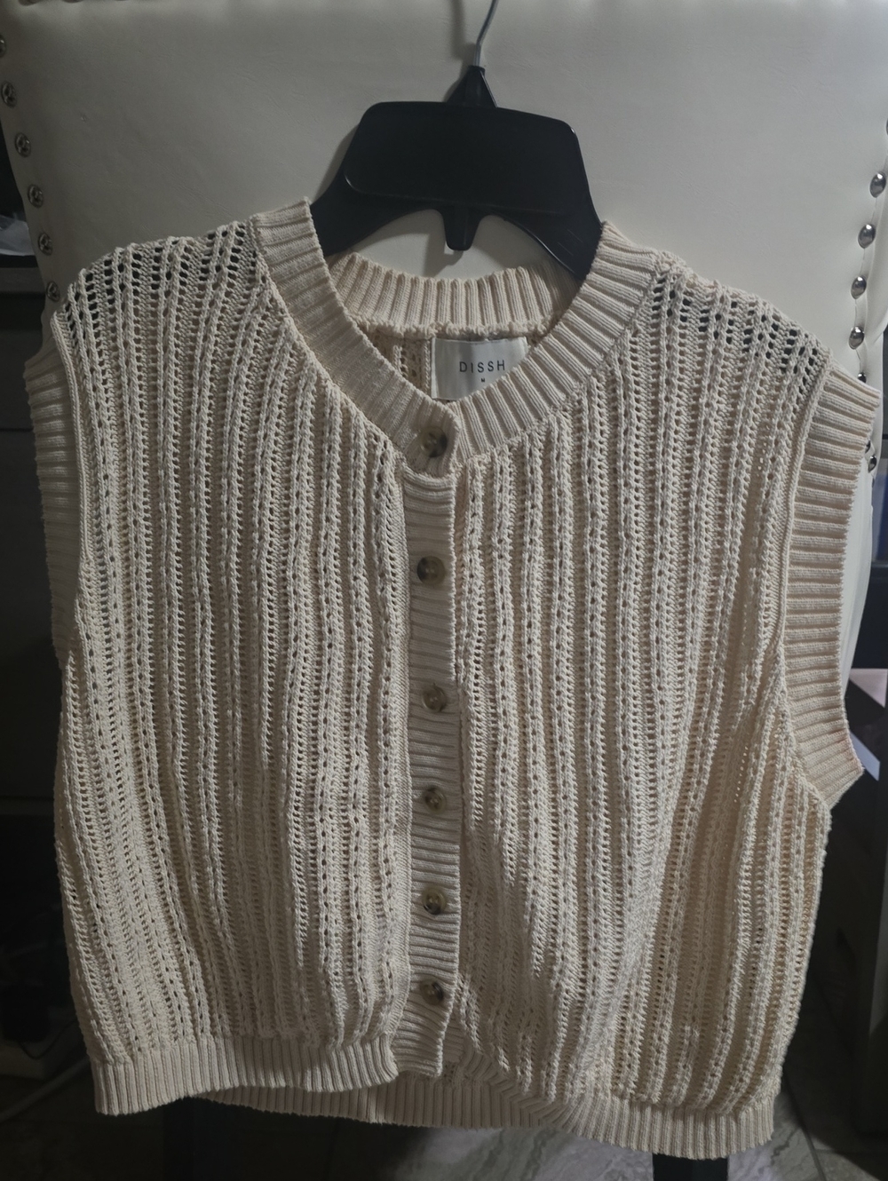 Dissh sweater in sz med